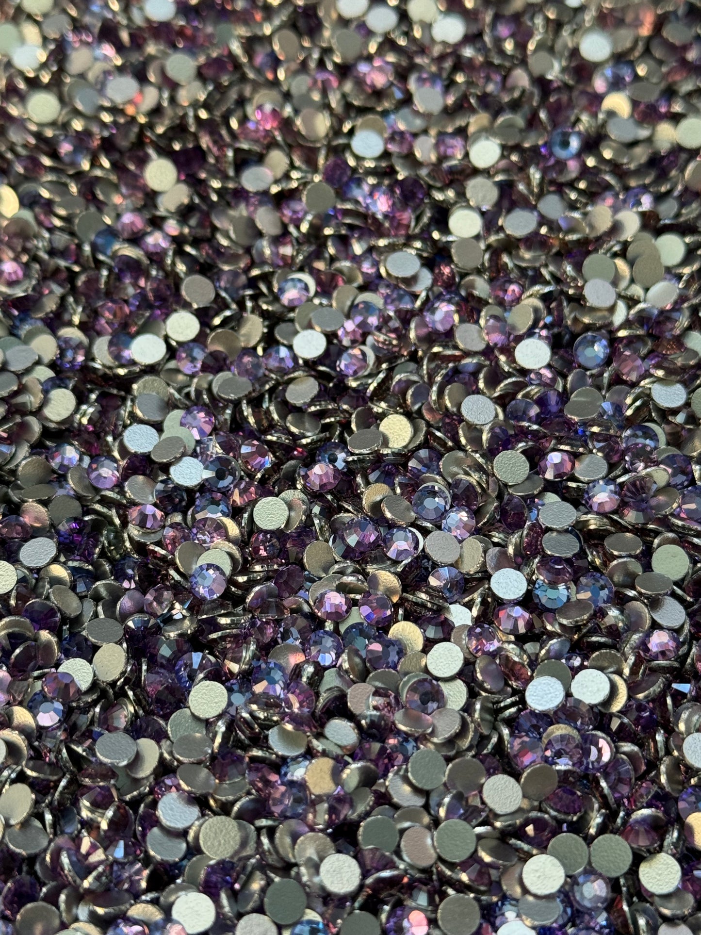 Dream Lavender Glass Silverback