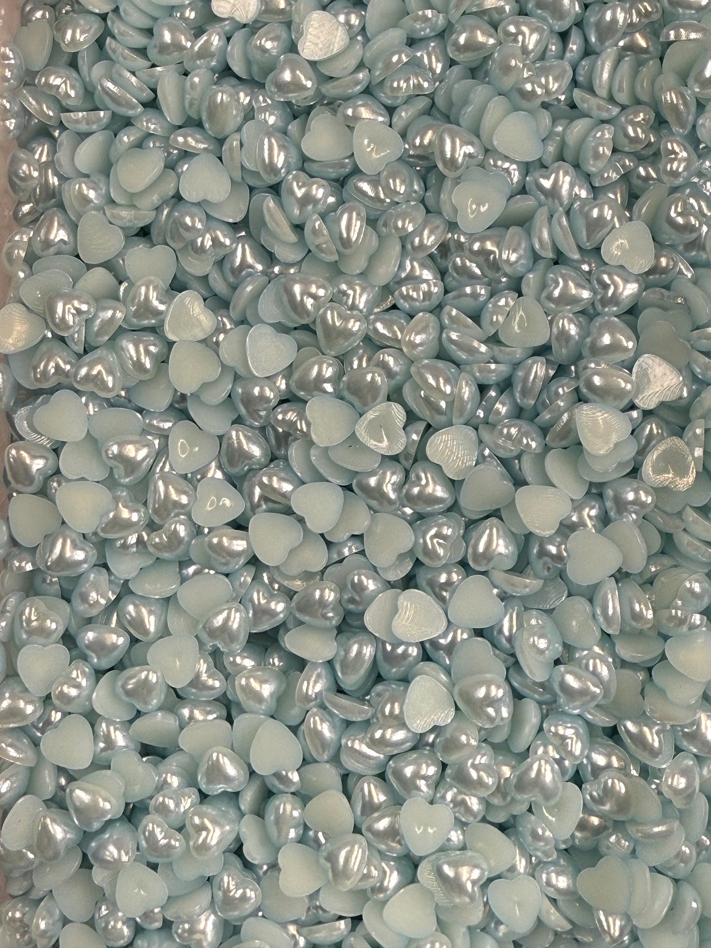 Light Sapphire Heart Pearl