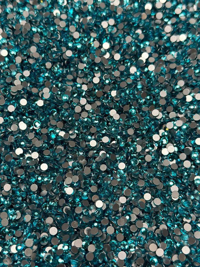 Aquamarine Glass Silverback