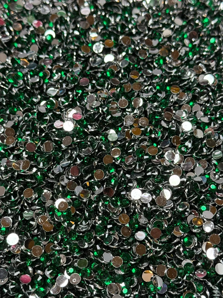 Emerald Resin Silverback