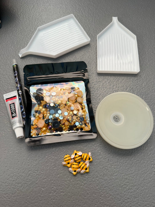 White Lid with Bees Kit