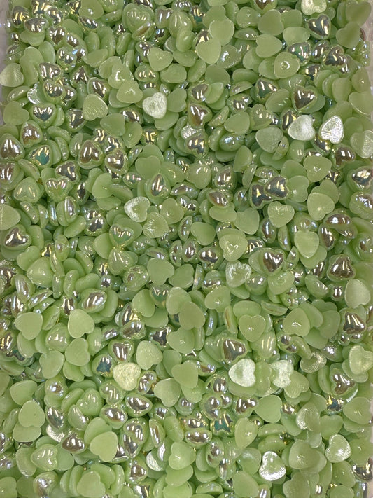 Light Light Peridot AB Heart Pearl
